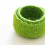 Green Felted bowl - bright ..