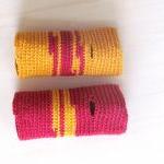 Fingerless gloves - wrist w..