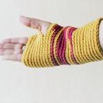 Fingerless gloves - wrist w..